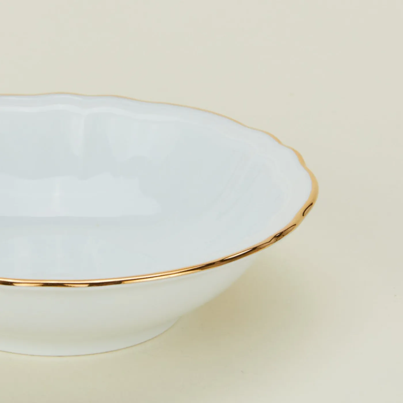Corona Fruit Bowl - Oro Brillante
