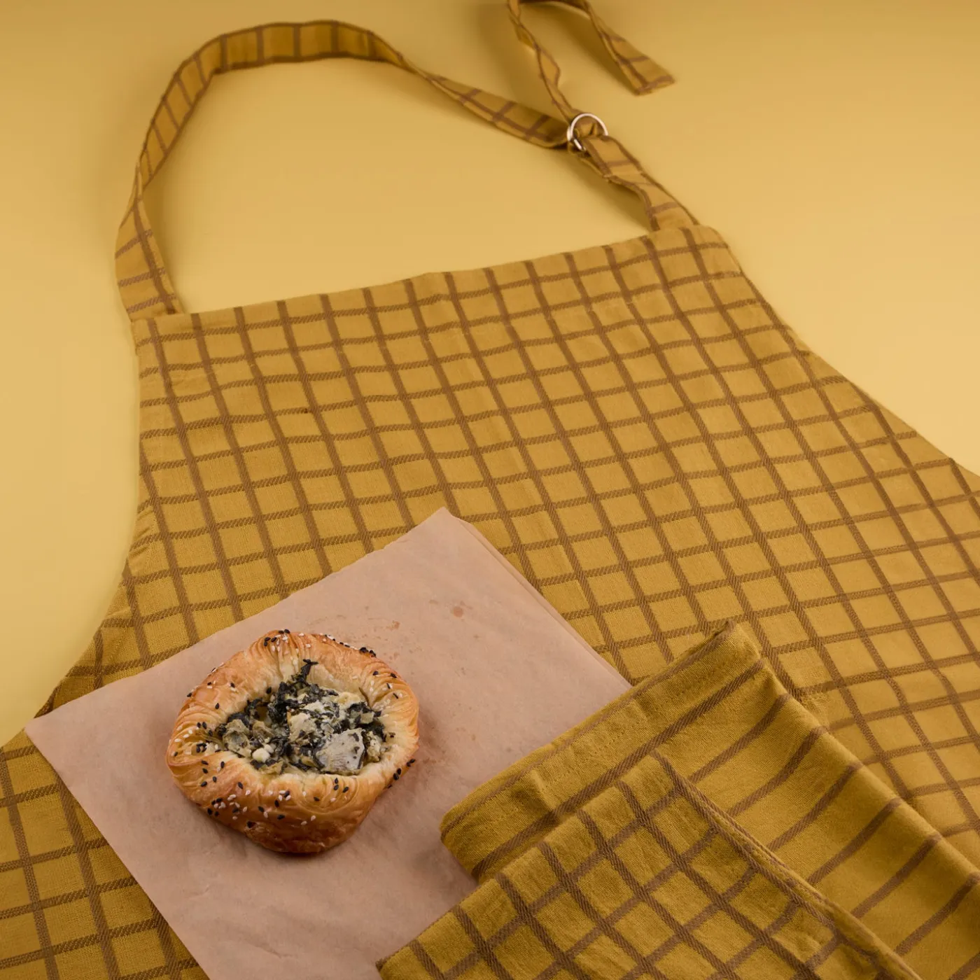 Essential Apron and Towel Bundle