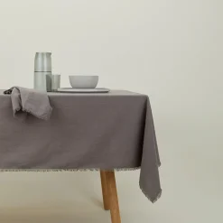 Essential Cotton Tablecloth