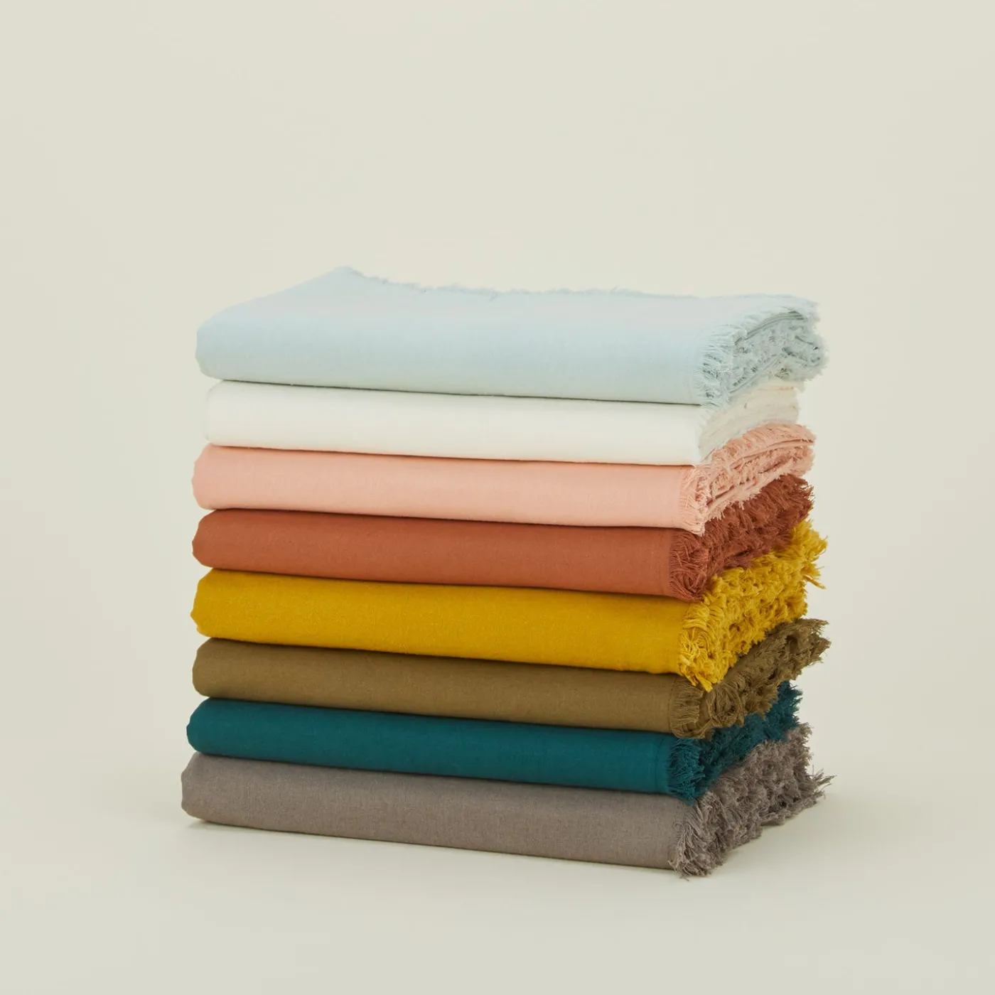 Essential Cotton Tablecloth