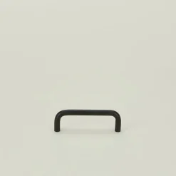 Essential Drawer Pull