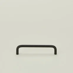 Essential Drawer Pull