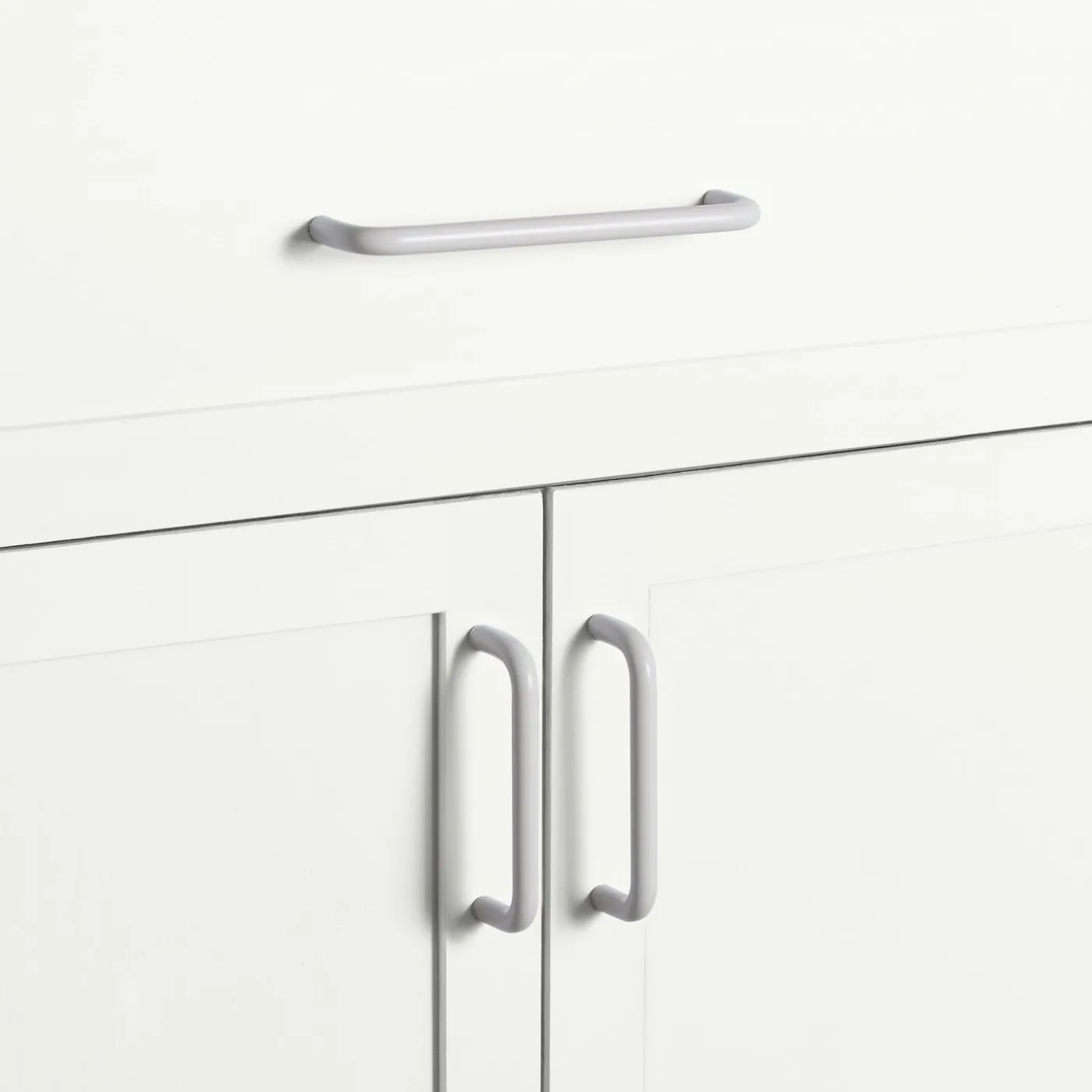 Essential Drawer Pull