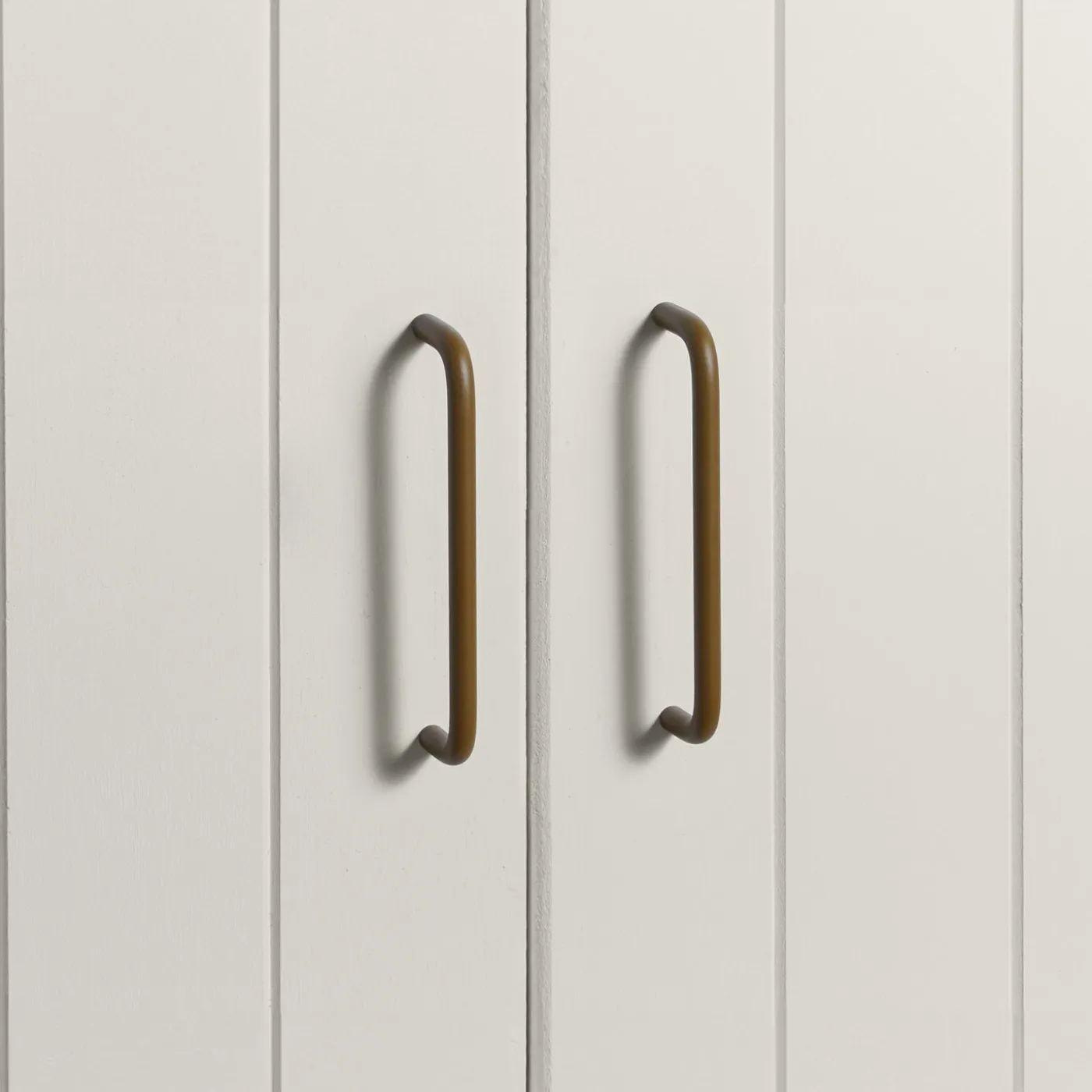 Essential Drawer Pull
