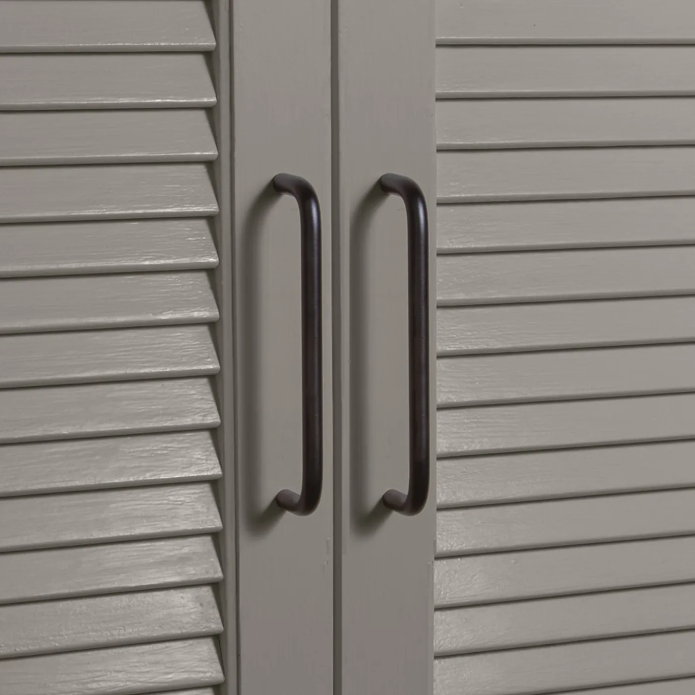 Essential Drawer Pull