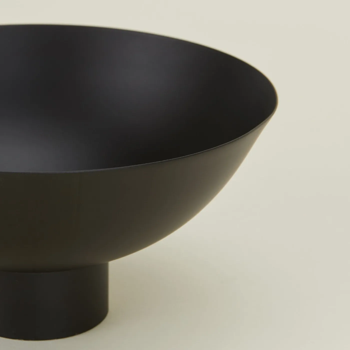 Essential Footed Bowl