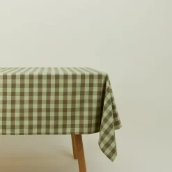 Essential Gingham Tablecloth