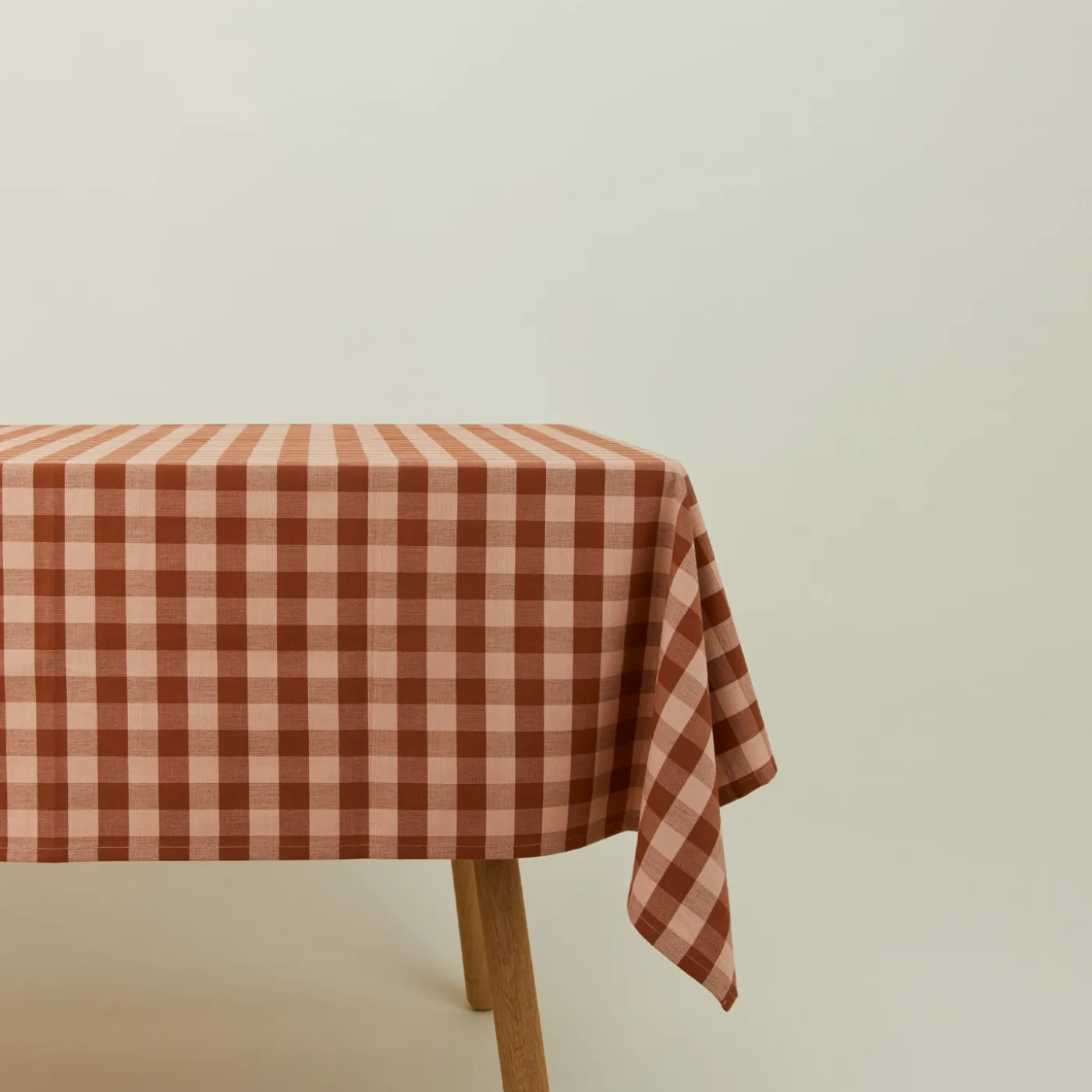 Essential Gingham Tablecloth