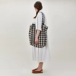 Essential Gingham Tote