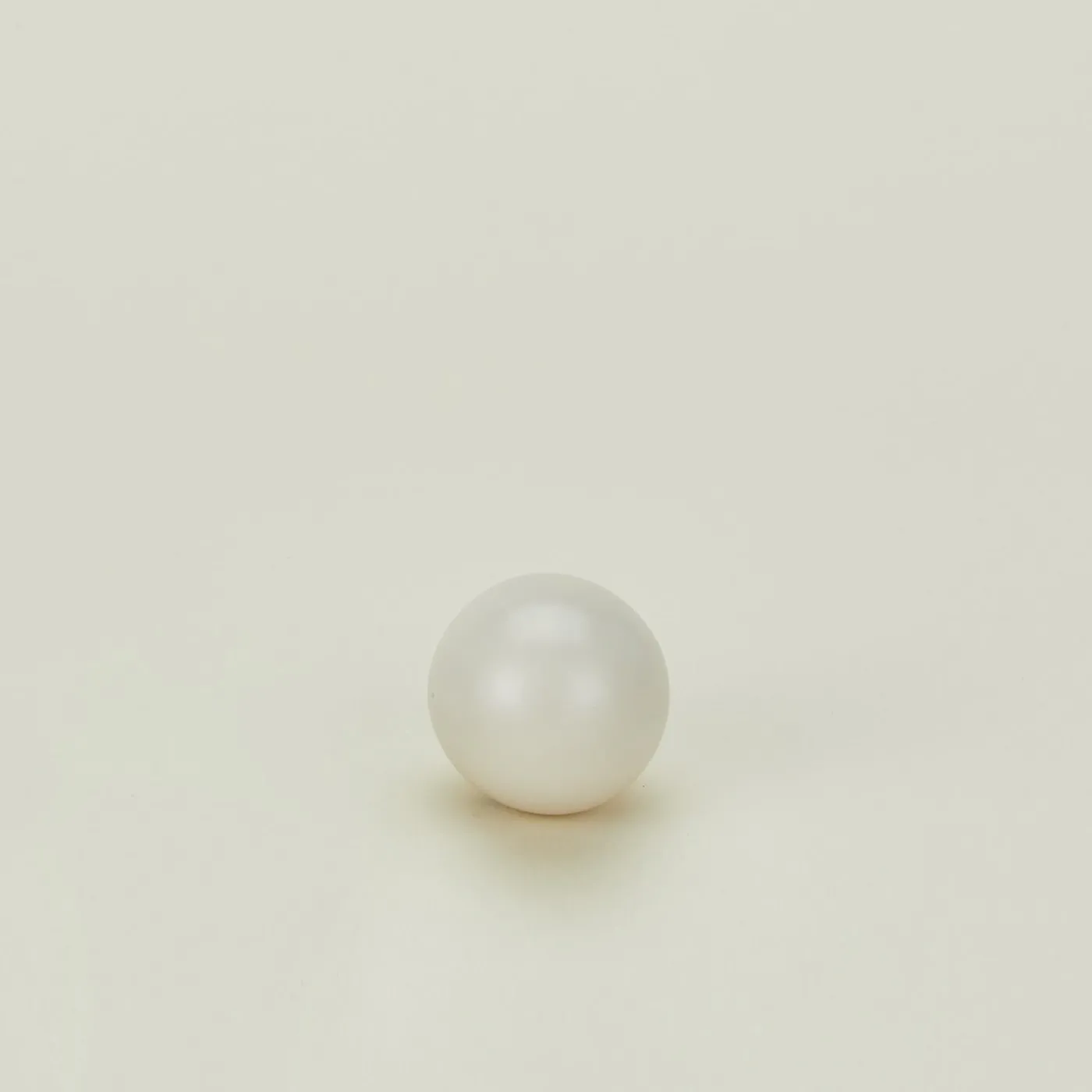 Essential Sphere Knob