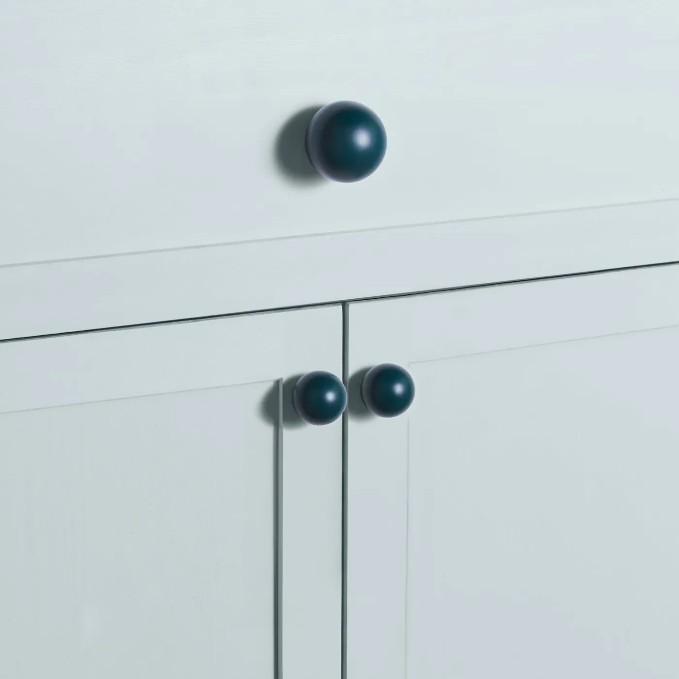 Essential Sphere Knob