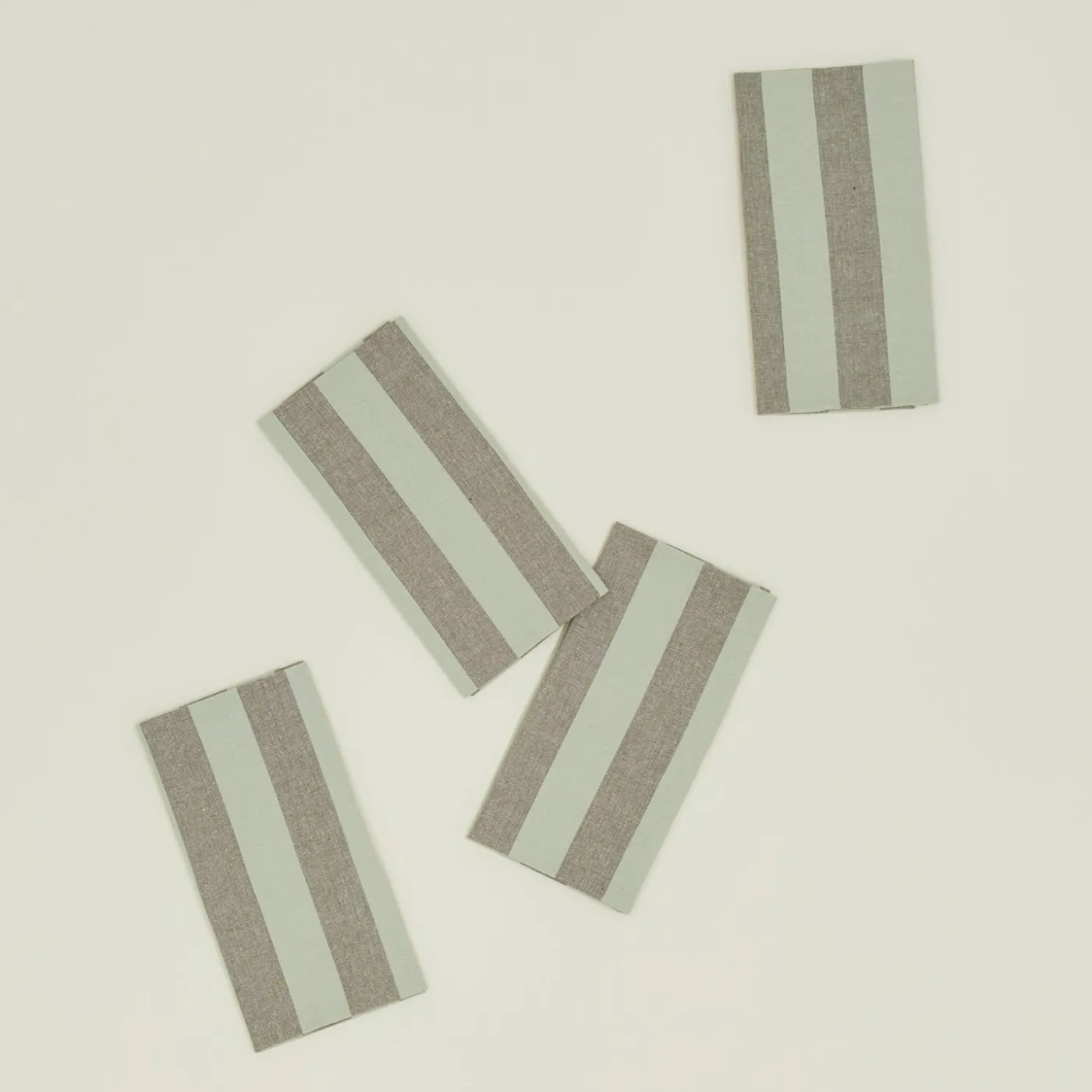 Essential Striped Dinner Napkin, Set of 4