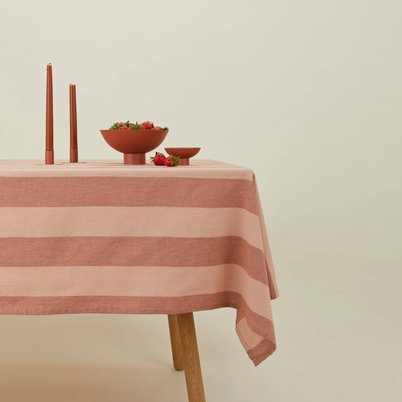 Essential Striped Tablecloth