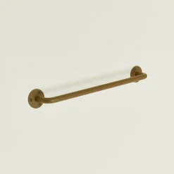 Essential Towel Bar