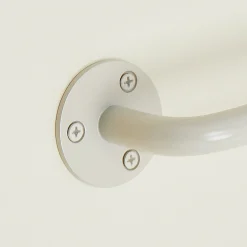 Essential Towel Bar