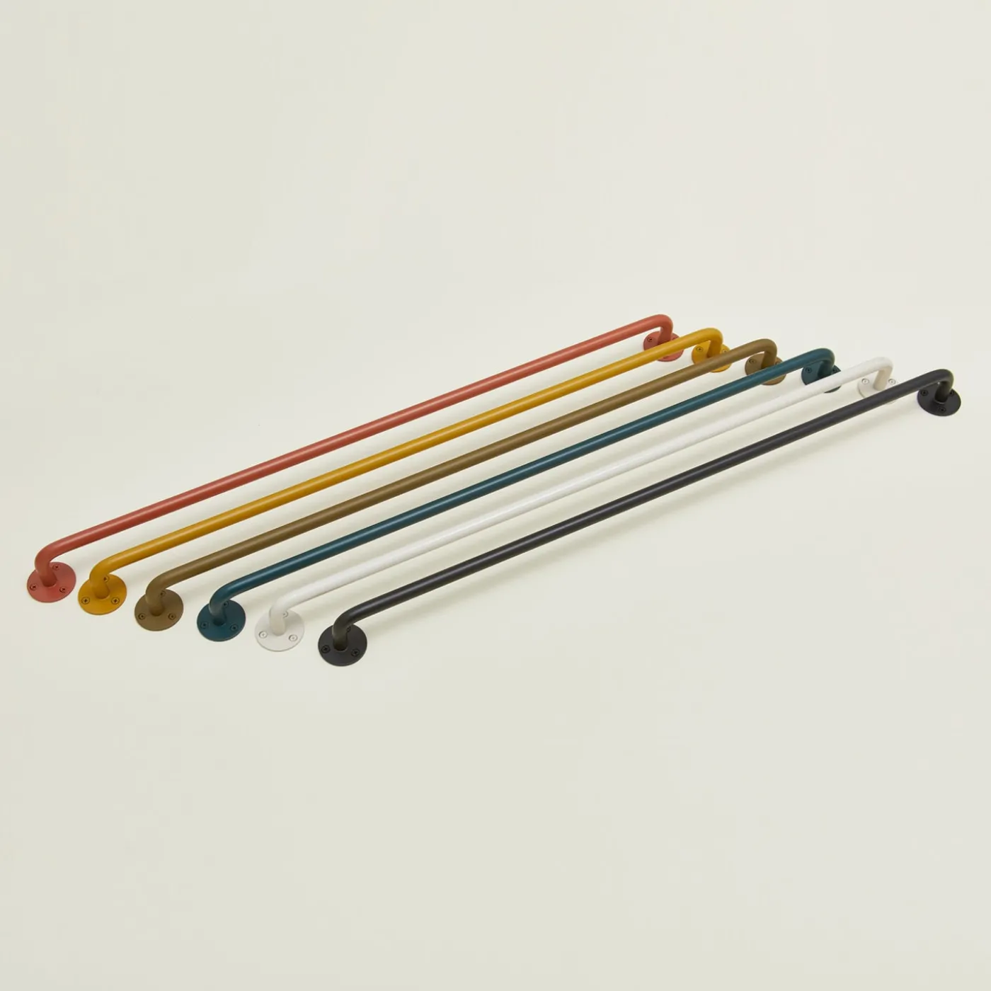 Essential Towel Bar