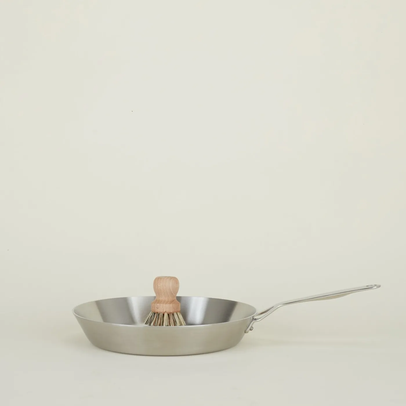 Essential Wood Pot Scrubber