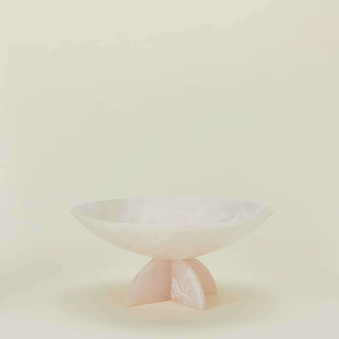 Flow Resin Fruit Bowl