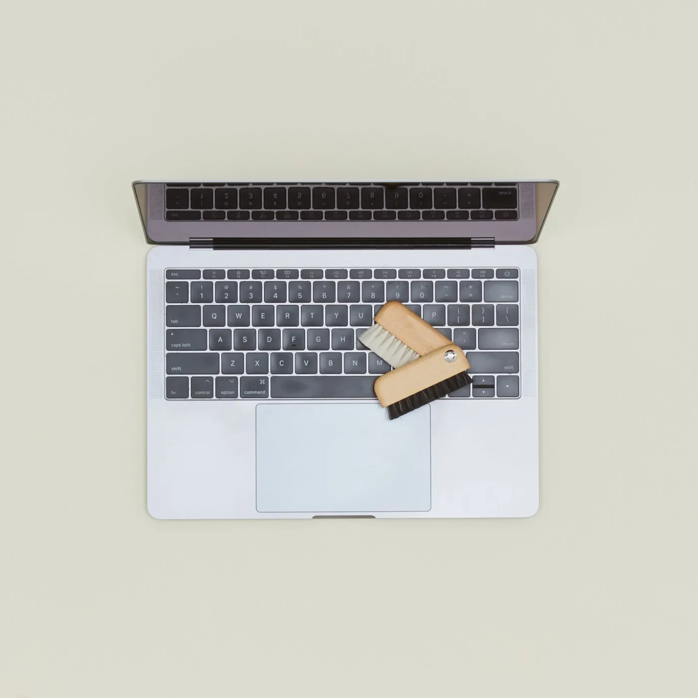 Laptop Brush