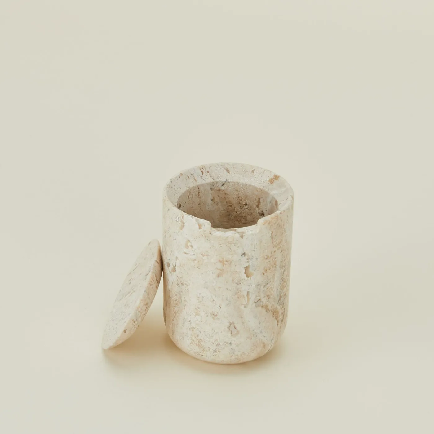 Less Is More Container