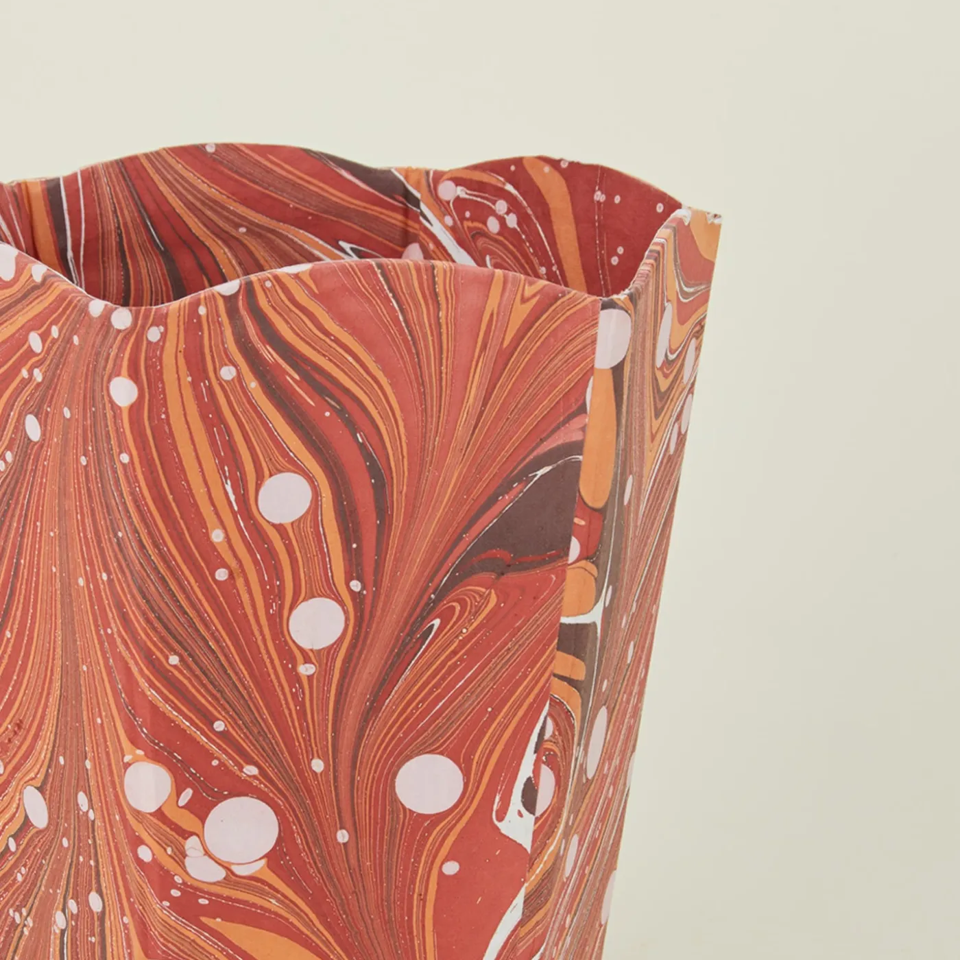 Marbleized Scalloped Wastebasket