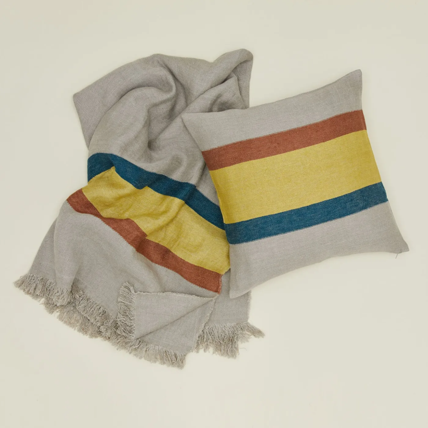 Mercurio Pillow Cover