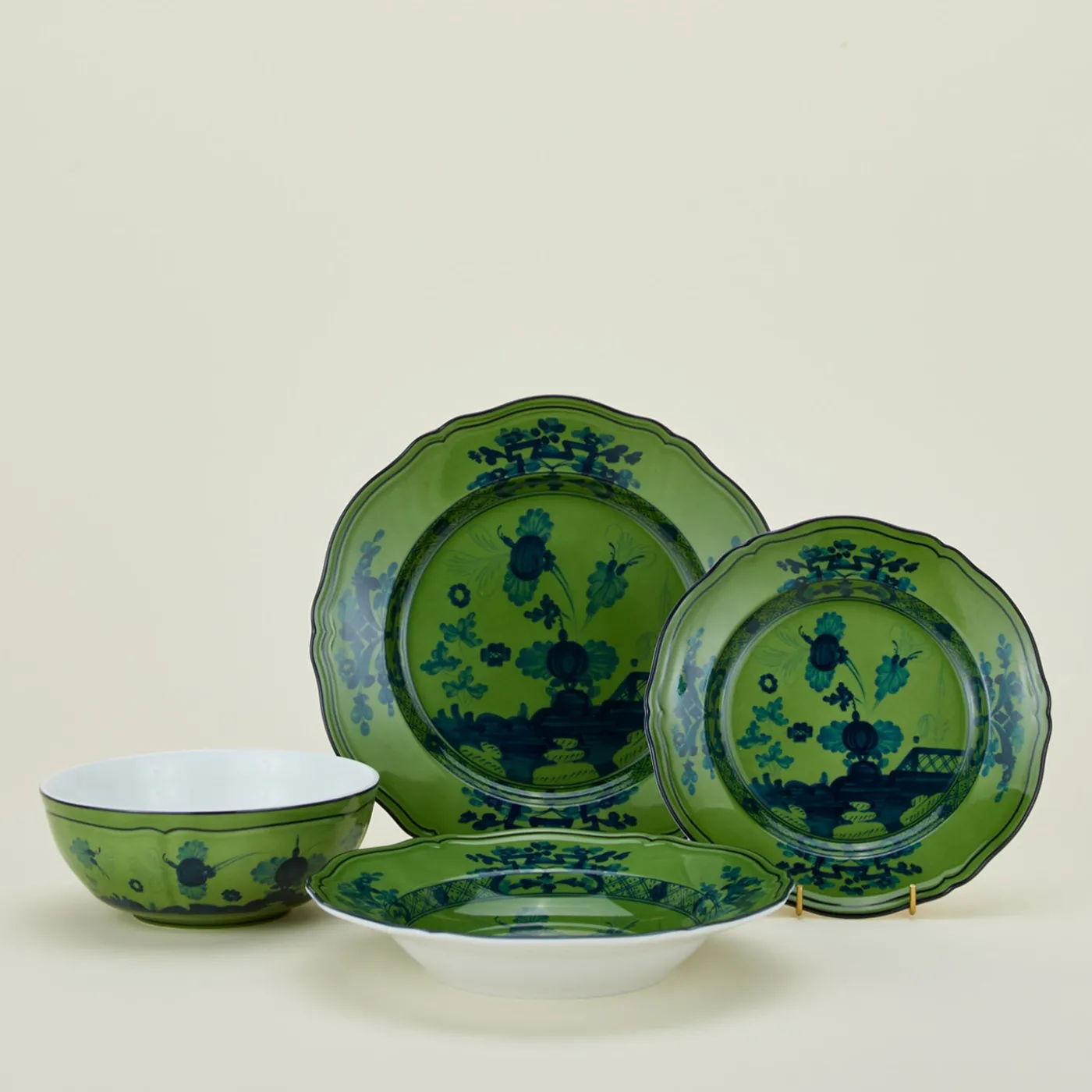 Oriente Italiano Dinner Plate