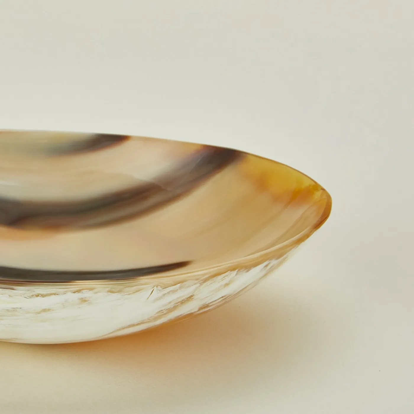 Oval Horn Bowl