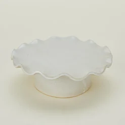 Ruffle Edge Pedestal