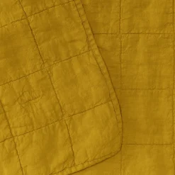 Simple Linen Quilt