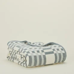 Simple Plaid Blanket