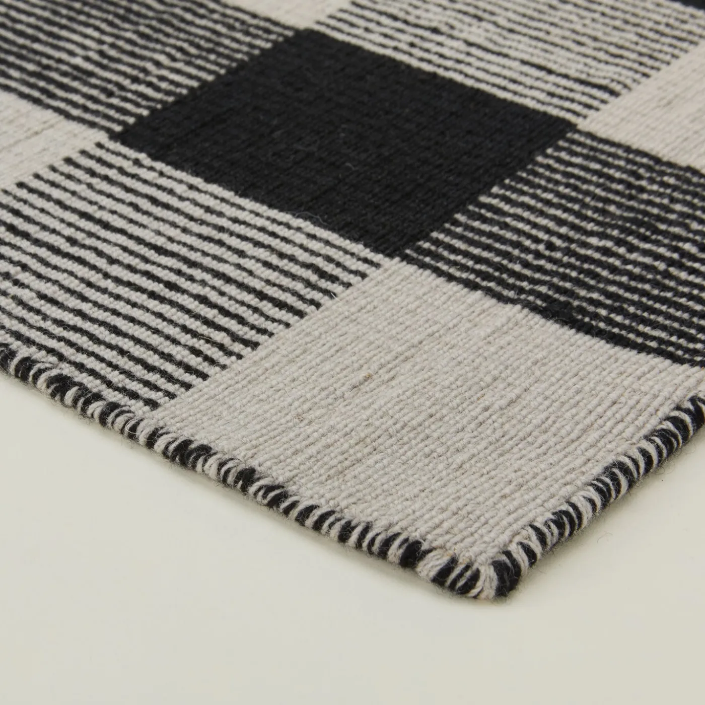 Simple Plaid Rug