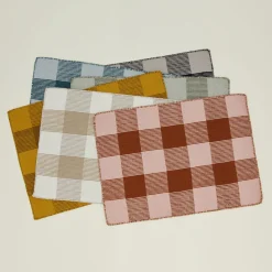 Simple Plaid Runner