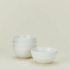 Simple Porcelain Dinnerware 16-Piece Set