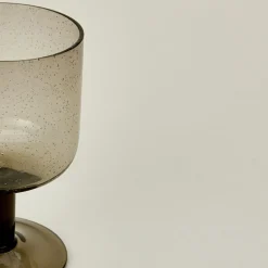 Simple Seeded Glassware