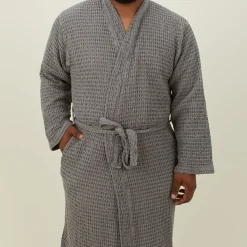 Simple Waffle Bathrobe