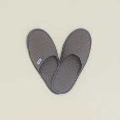 Simple Waffle Slippers