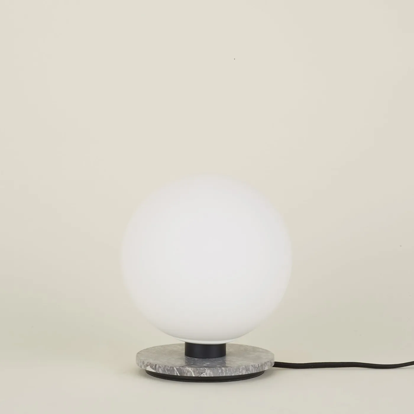 TR Bulb Table / Wall Lamp